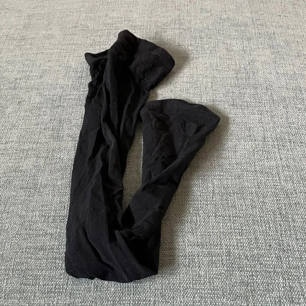 Single Knee High Nylon